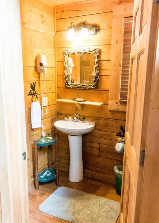 Room image 1
